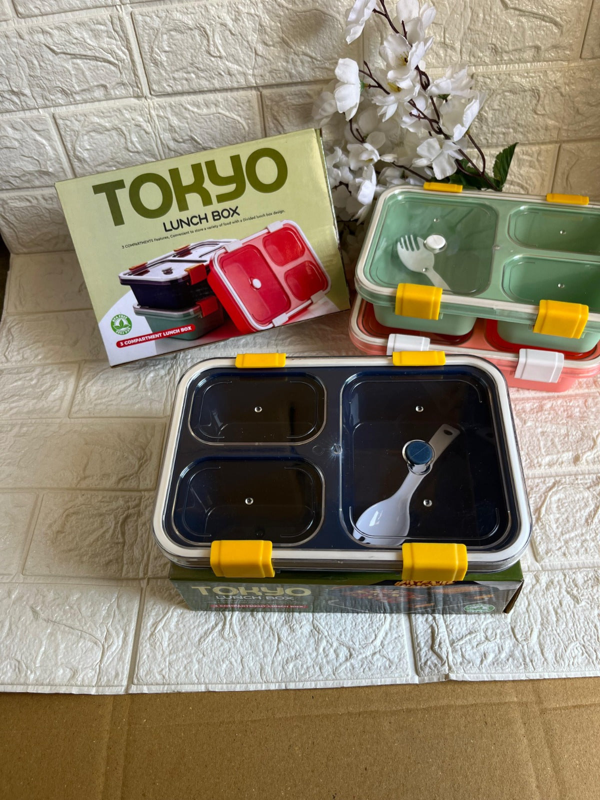 Tokyo 3-Compartment Lunch Box with Spoon